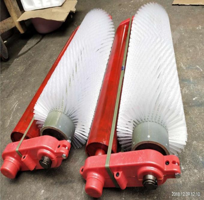 솔을 청소하여 컨베이어 벨트를 위해 롤러 브러시 벨트 클리너를 청소하는 자동차 전기 로터리 나일론